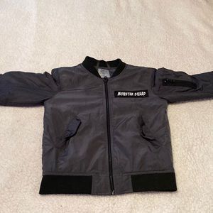 Lightweight spring or fall jacket
